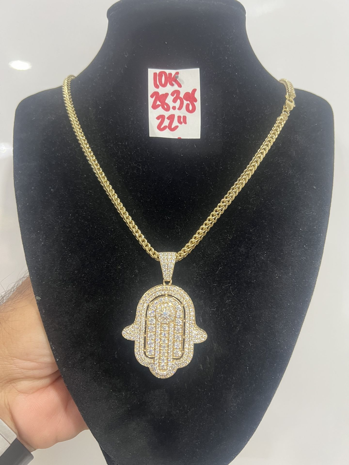 10K Yellow Gold Franco Chain and Pendant CUBIC ZIRCONIUM STONES 28.3Gr 22 Inches Long