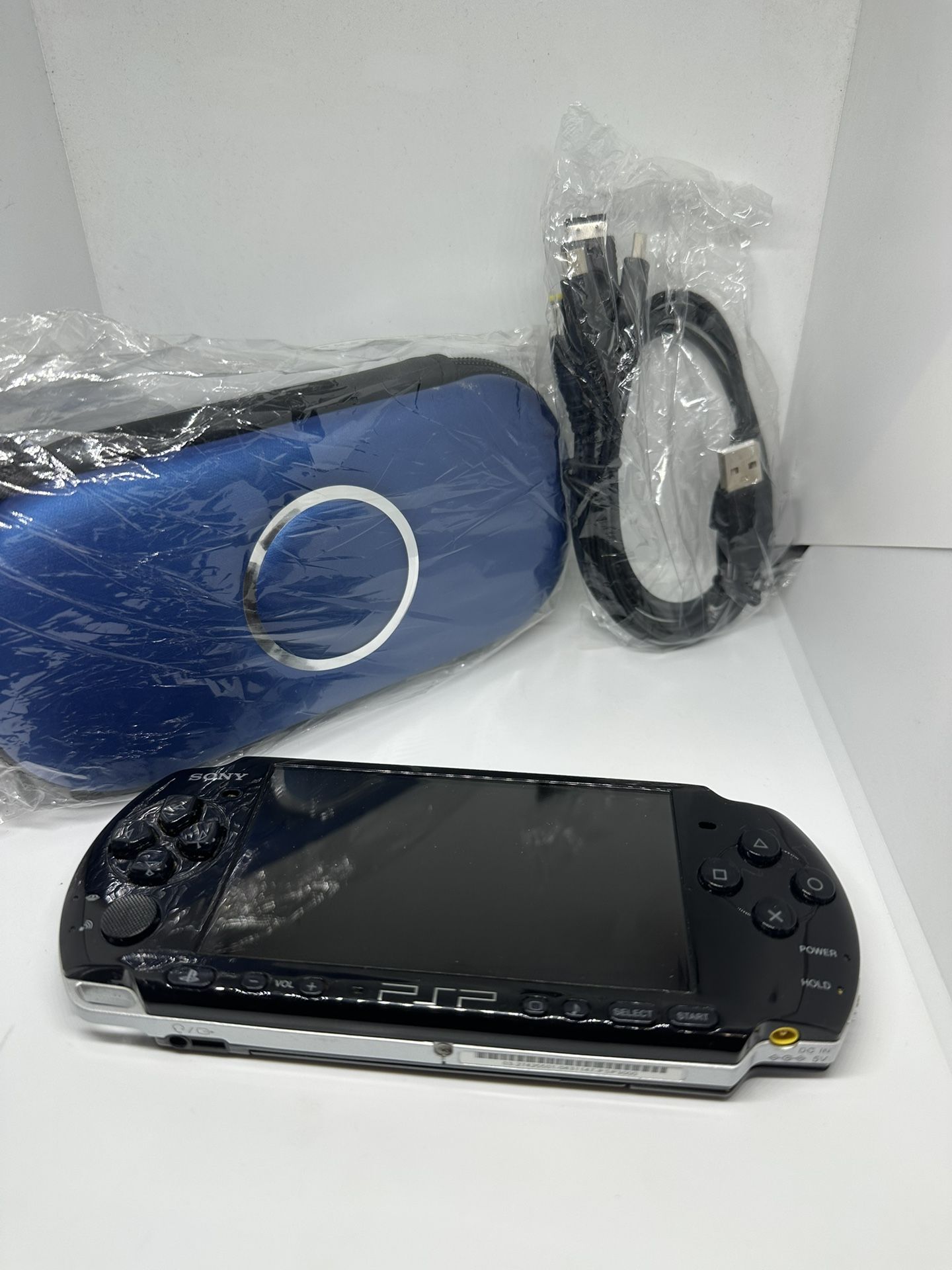PSP 3000 w/memory card
