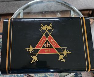 Monte Cristo humidor