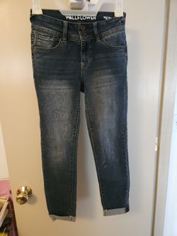 ♡NWOT♡《WALLFLOWER ROLLED CAPRI》SIZE 0