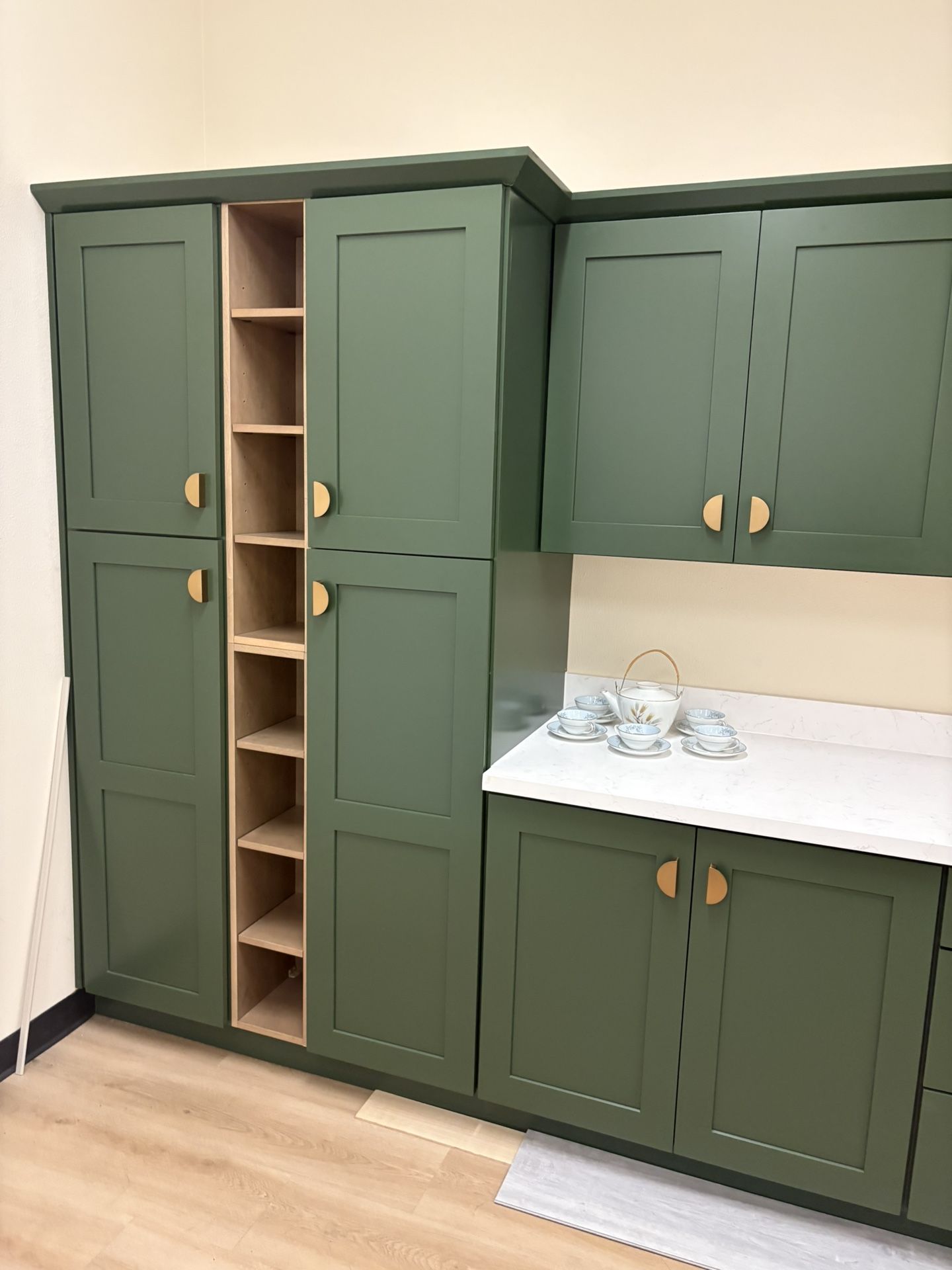 HOLIDAY HOME MAKEOVER SALE! ❄️