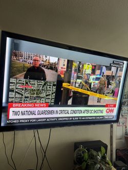 anasonic TCP55UT50 55" VIERA Class 3D Plasma HDTV $100