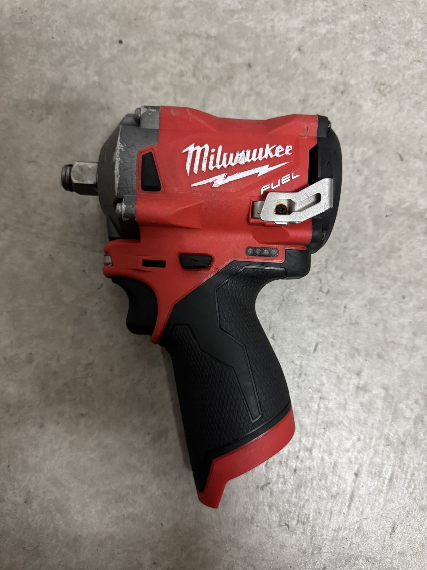 Milwaukee M12 FUEL 1/2 in Stubby Impact Wrench