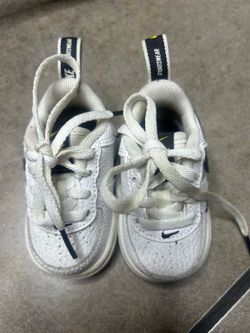 Baby shoes