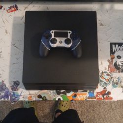 PS4 PRO