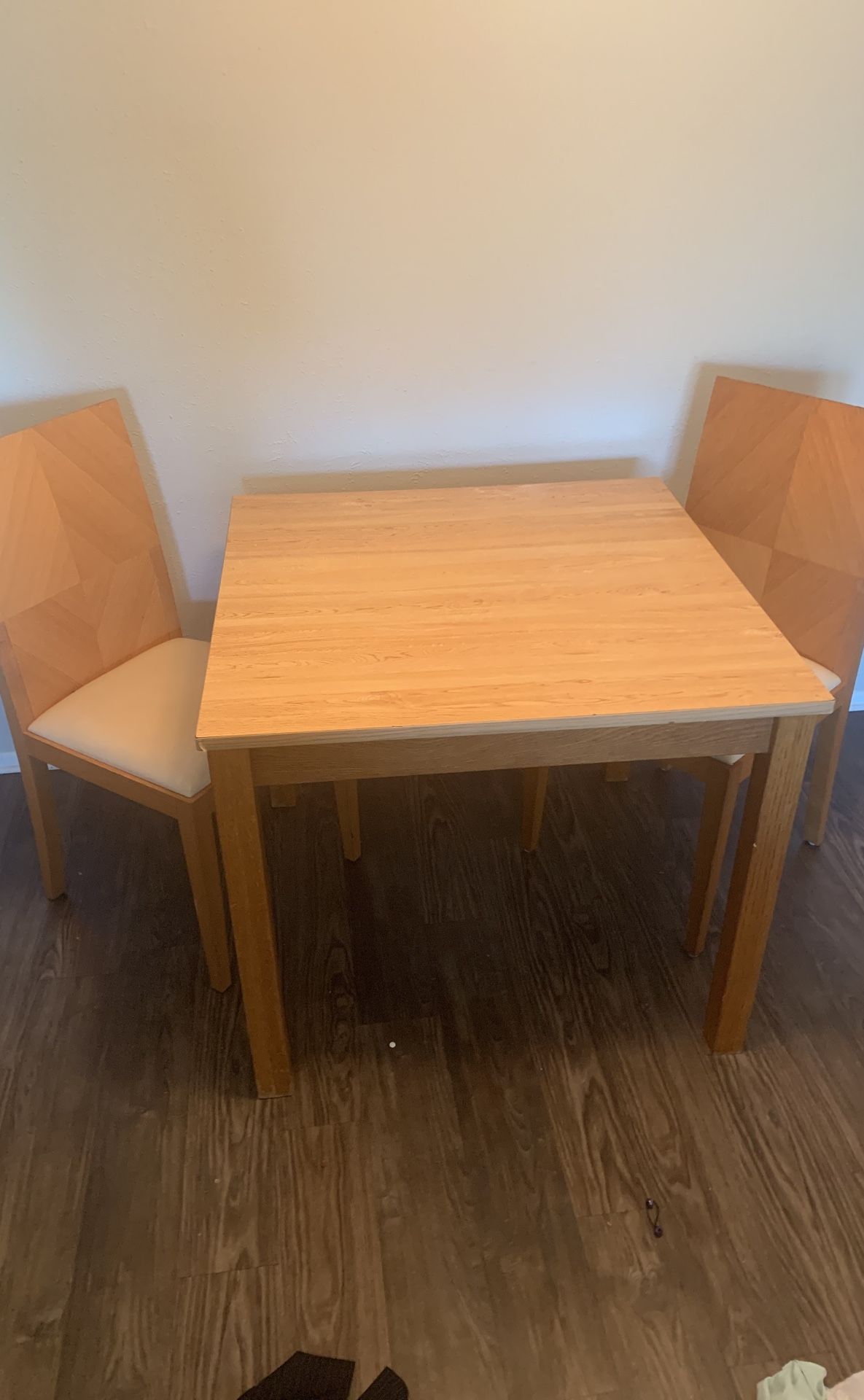Small apt size kitchen table