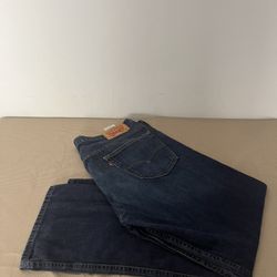 Men’s Jeans Levi Strauss Size 34 X30 Model 569. Pre Owned