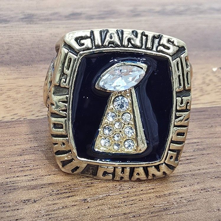 New York Giants Championship Ring Size 11 Superbowl Taylor Gold