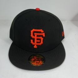New era fitted hat 🧢 different teams and size available 42$ each