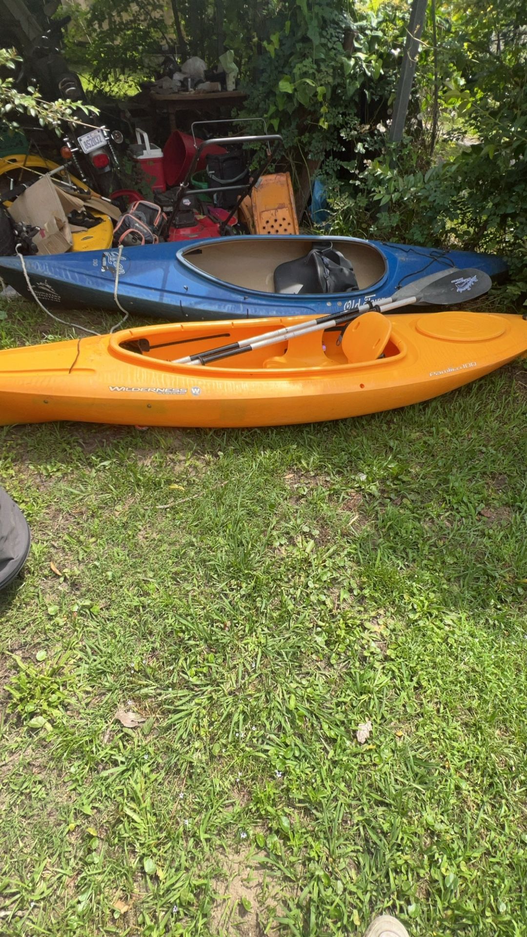 2 Kayaks