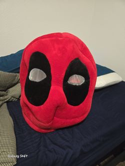 Deadpool Marvel Comics Halloween Mask