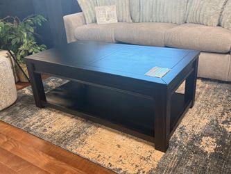 CLEARANCE Meadow Coffee Table