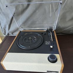 Victrola Eastwood II  Record Player