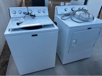 Maytag Washer and Dryer Pair