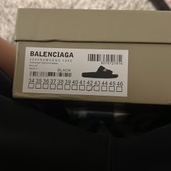 Balenciaga Slides 