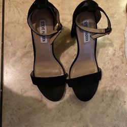 STEVE MADDEN HEELS