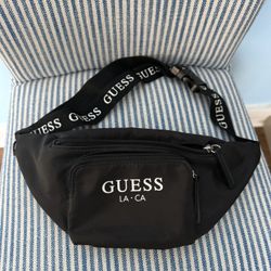 Guess crossbody bag