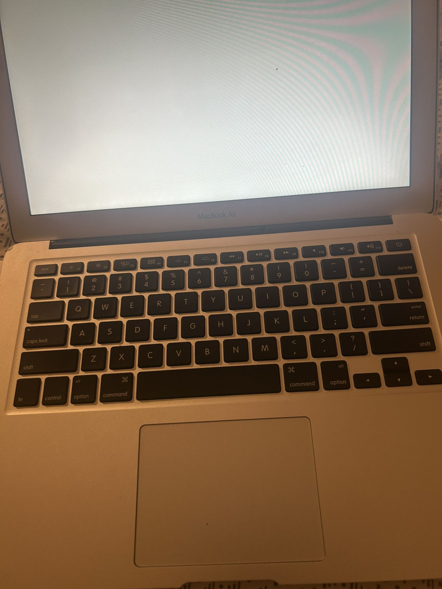 2017 Apple MacBook Air