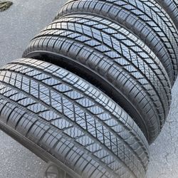 235/55/R18 Bridgestone 