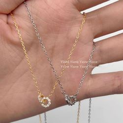 The new silver ring interlocks with gentle and fairy spirit.