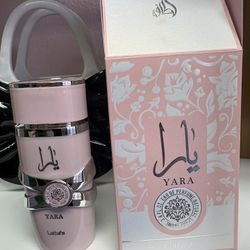 Pink Yara Perfume 