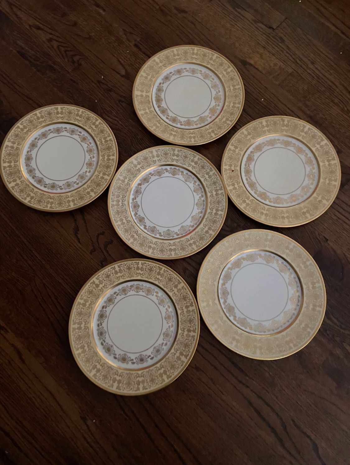 Heinrich And Co Gold Encrusted Plate Set