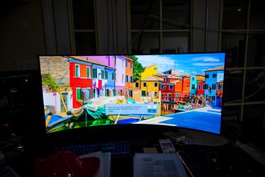 LG Ultragear 45" OLED Gaming Monitor 240hz OLED Curved QHD