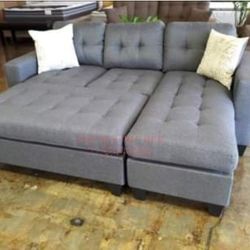 Gray Sectional Sofa / Ottoman