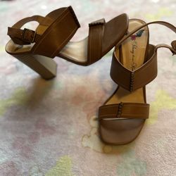 Penny loves Kenny brown leather Strappy Heeled Sandals (new)