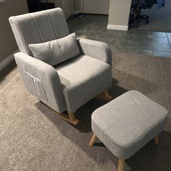 Rocking Chair w/ Ottoman 