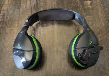 Turtle Beach Stealth 600 Gen 2 Wireless Gaming Headset (Xbox One / Series X|S) - Black/Green