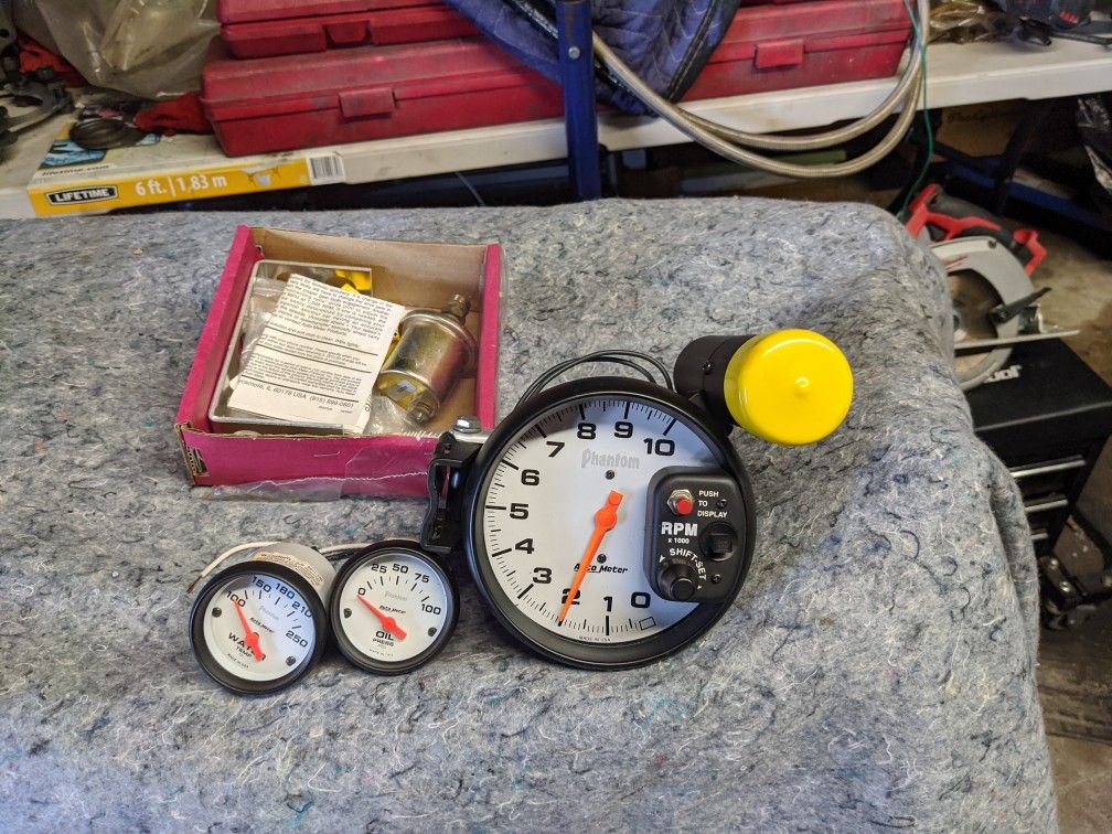 Tach And Gauges