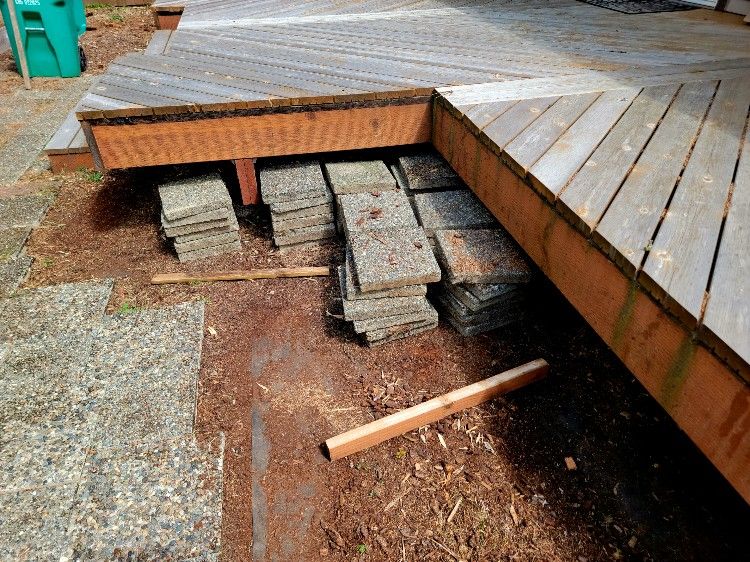 12 in. x 12 in. Square Exposed Aggregate Concrete Step Stone