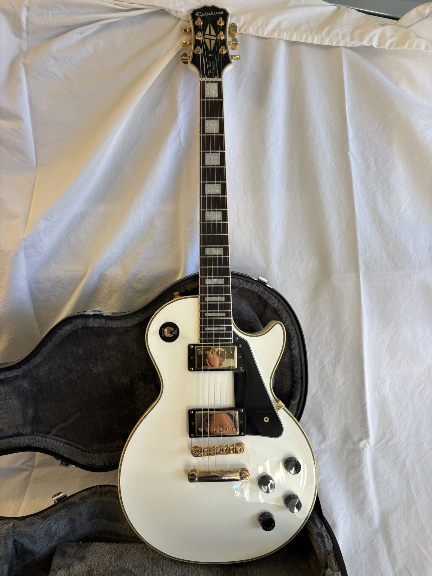 Gibson Epiphone Les Paul Custom Pro