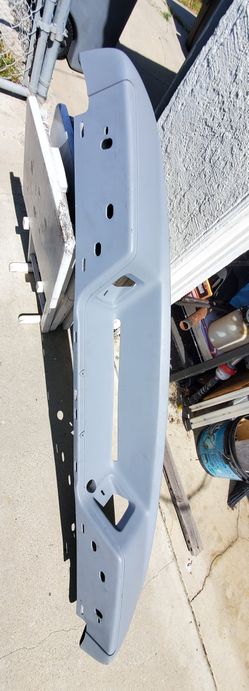 05- 08 Xtreme CHEVY Colorado Rear Bumper Cover $250