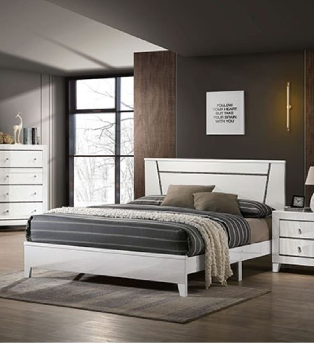 CALKING BED FRAME NEW IN A BOX 7038