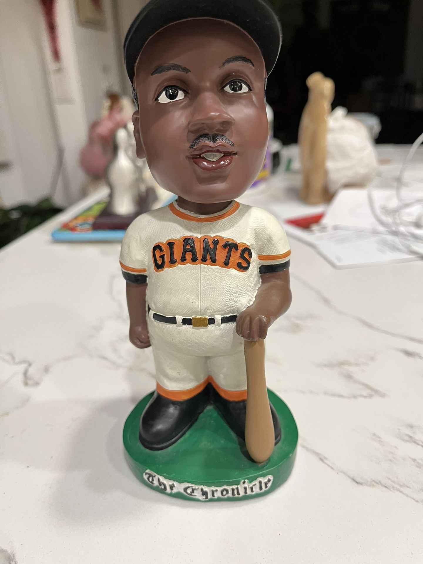 2000 Barry Bonds Statue
