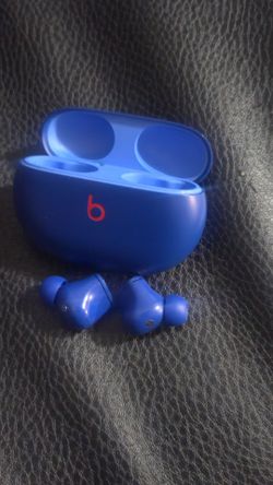 Beats ocean blue earbuds (willing to take offers)