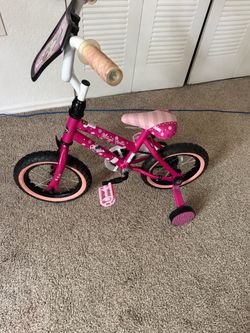 Minnie Mouse toddler bike