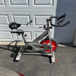 Sunny Health & Fitness Stationary Bike 