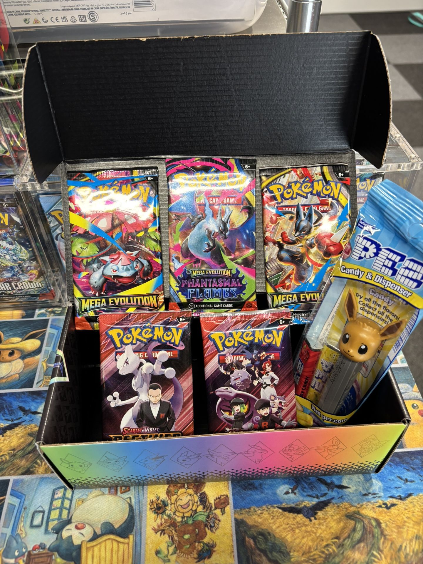 Pokémon Custom Pack Ripper Gift Box’s