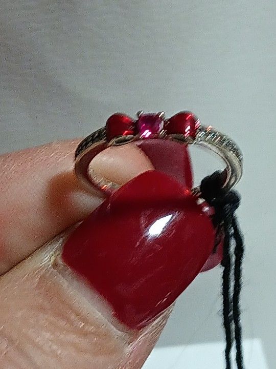 Pandora Disney Authentic Brand New Sterling Silver Princess Snow White Red Crystal Bow Ring Size 6 -7-8 Available