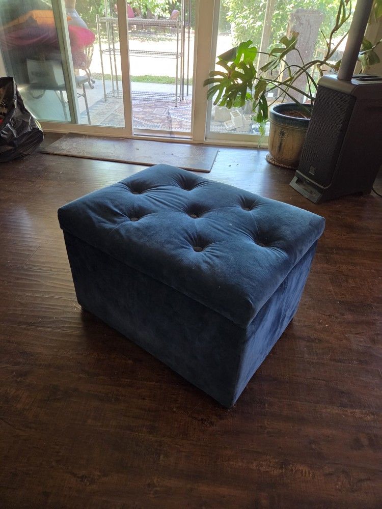 Storage Ottoman 