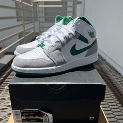 GS Jordan 1 Mid “White Pine Green Smoke Grey” (Size: 6y/7.5w)