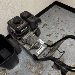 MITM Pressure Washer 2600 PSI 