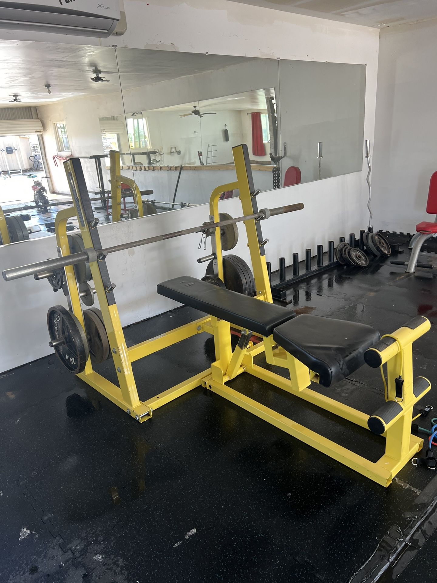 Weight Bench