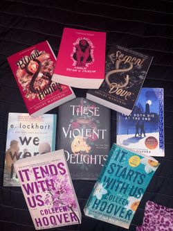 YA Books *Great Condition* Read Description