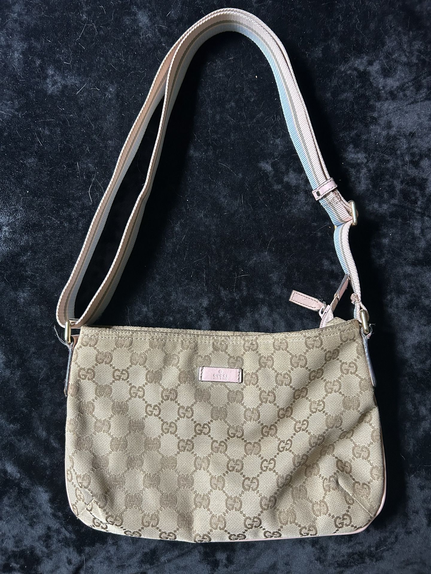 Authentic Gucci Purse