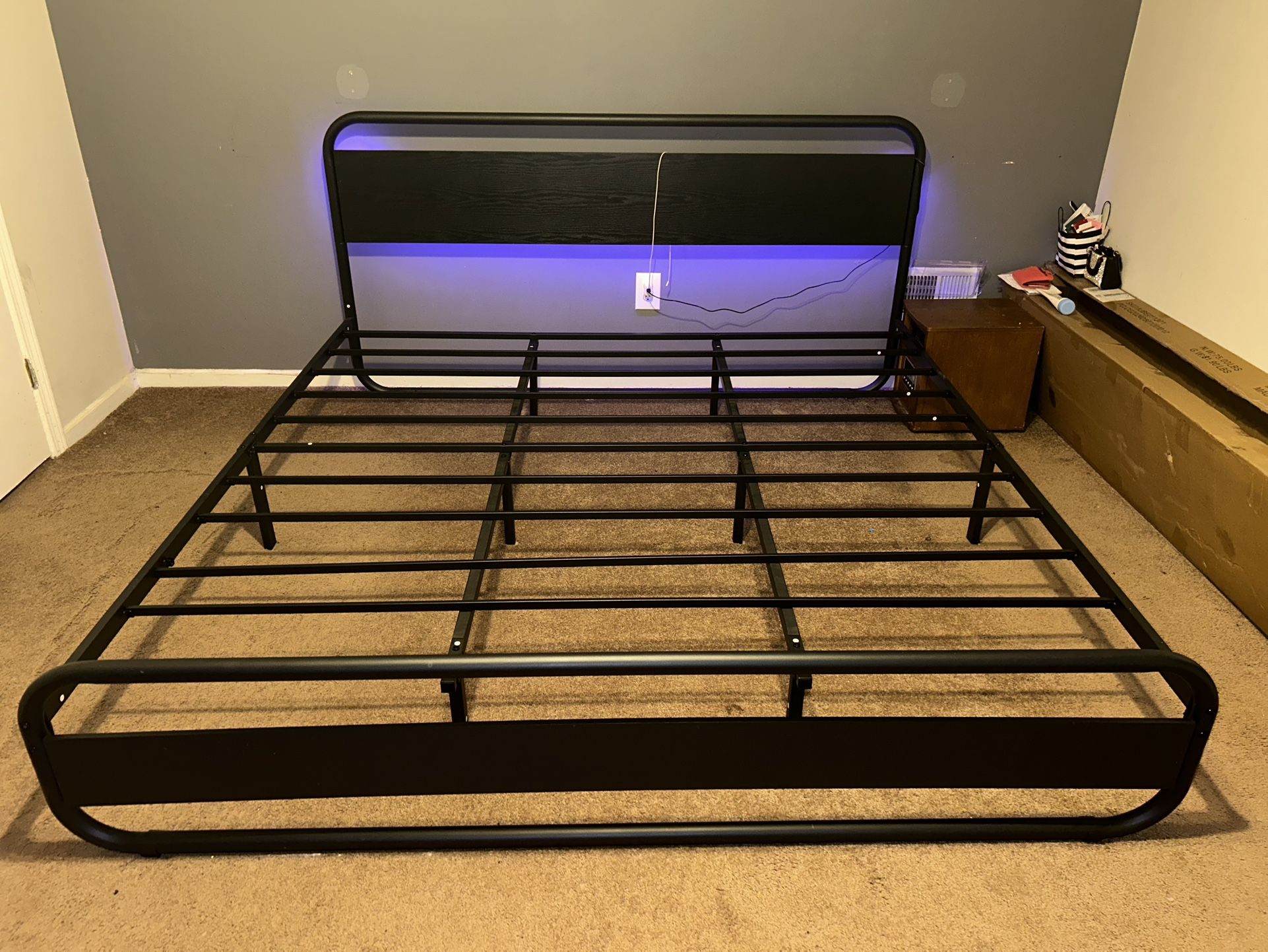 KING SIZE bed frame