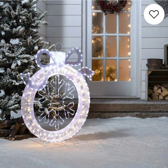 LUXENHOME 3FT LIGHTED ORNAMENT